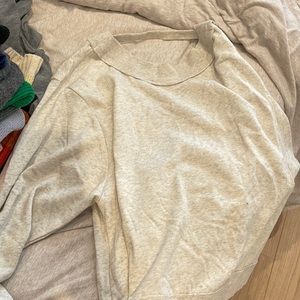 Open back light sweater/long sleeve